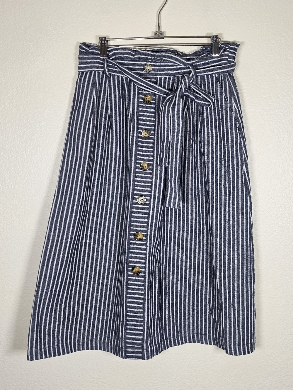 Target Navy and White Striped Tie-Waist Midi Skirt M